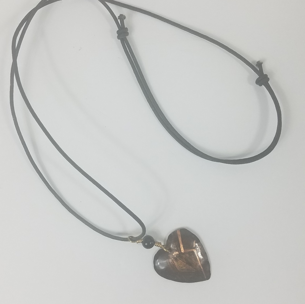 Fashion Jewelry, Bronze heart with abstract
